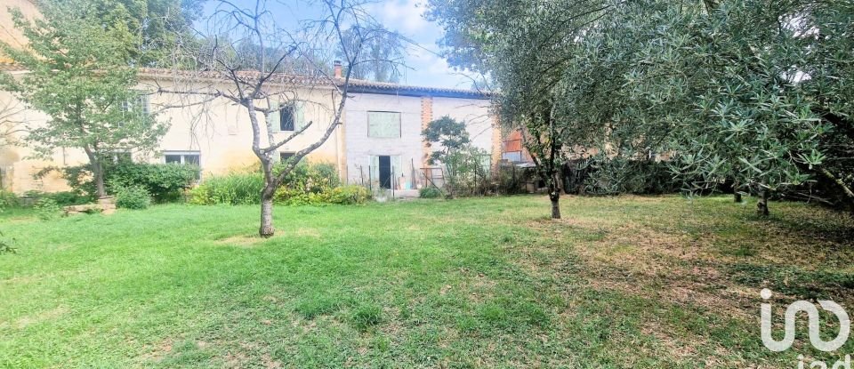 Country house 4 rooms of 152 m² in Mas-Saintes-Puelles (11400)