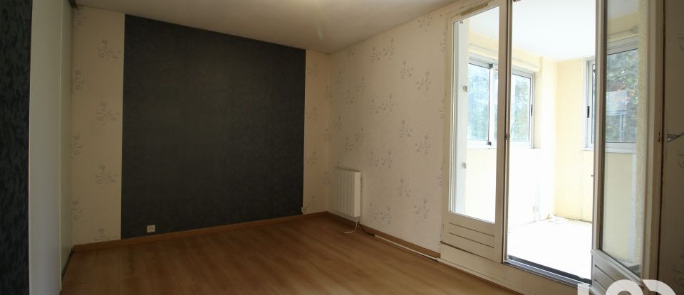 Appartement 3 pièces de 69 m² à Lons (64140)