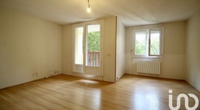 Appartement 3 pièces de 69 m² à Lons (64140)