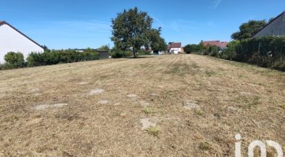 Land of 1,694 m² in Neuilly-le-Réal (03340)