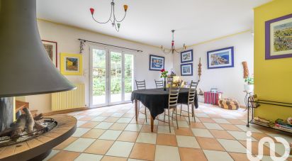 Traditional house 9 rooms of 150 m² in Palaiseau (91120)