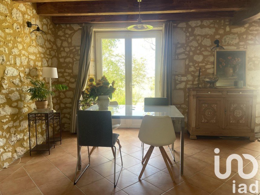 Country house 5 rooms of 130 m² in Issigeac (24560)