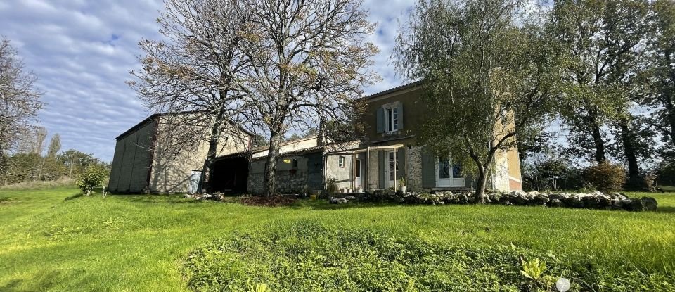 Country house 5 rooms of 130 m² in Issigeac (24560)