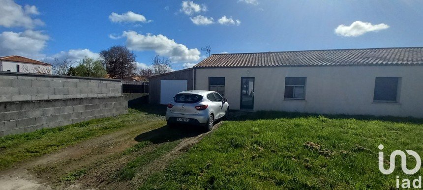 Maison 3 pièces de 74 m² à Bazoges-en-Paillers (85130)