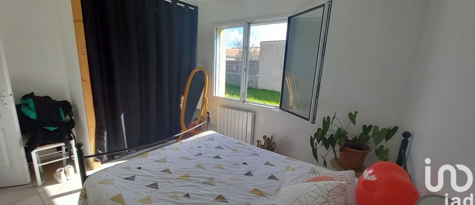 Maison 3 pièces de 74 m² à Bazoges-en-Paillers (85130)