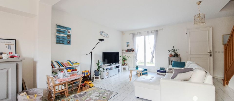 Maison 5 pièces de 110 m² à Houdan (78550)