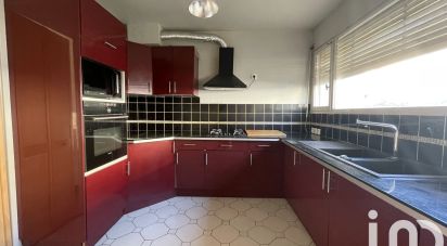 Maison 5 pièces de 75 m² à Louvres (95380)