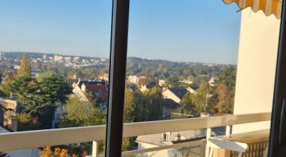 Apartment 3 rooms of 70 m² in Sceaux (92330)