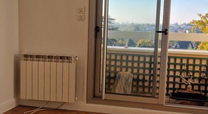 Appartement 3 pièces de 70 m² à Sceaux (92330)