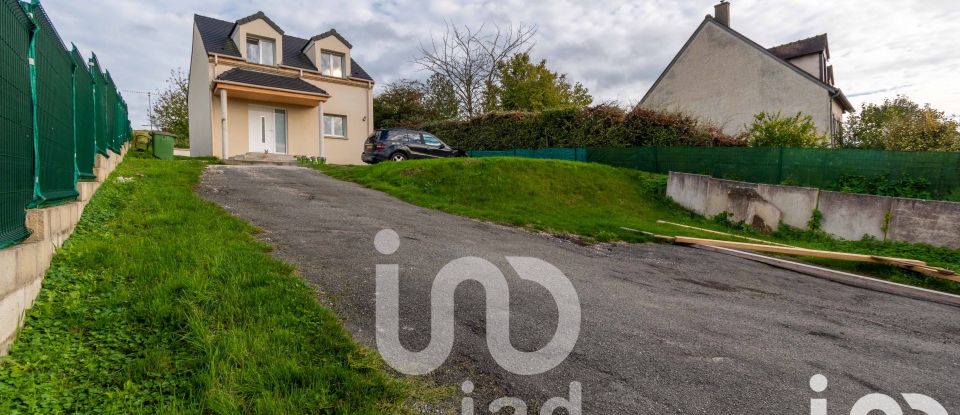 Maison 4 pièces de 82 m² à Beynes (78650)