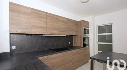 Appartement 4 pièces de 93 m² à Tinqueux (51430)