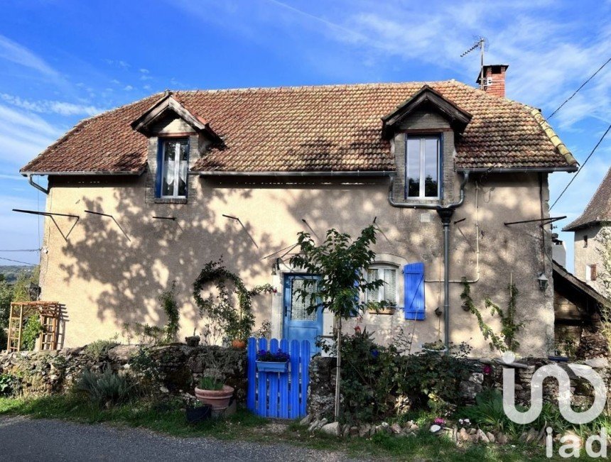 Traditional house 5 rooms of 116 m² in Aynac (46120)