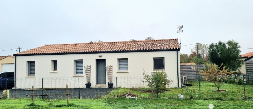 Maison 6 pièces de 110 m² à Moutiers-sur-le-Lay (85320)