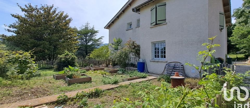 Maison 9 pièces de 193 m² à Lodève (34700)