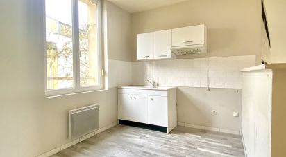 Apartment 2 rooms of 50 m² in Saint-Quentin (02100)