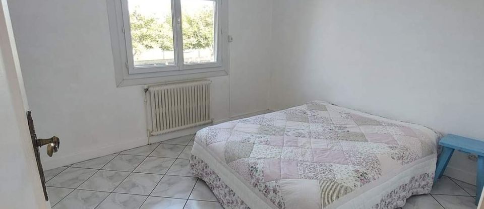 Maison 6 pièces de 130 m² à Séméac (65600)