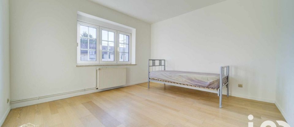 Maison 5 pièces de 128 m² à Bérig-Vintrange (57660)