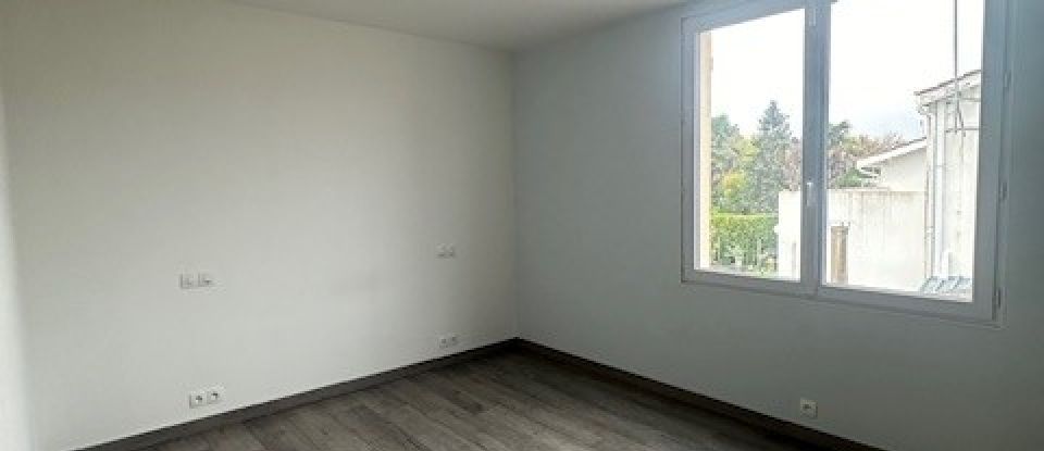 Maison 6 pièces de 140 m² à Mérignac (33700)