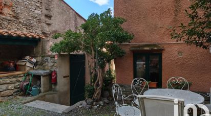 Lodge 20 rooms of 454 m² in Cucugnan (11350)