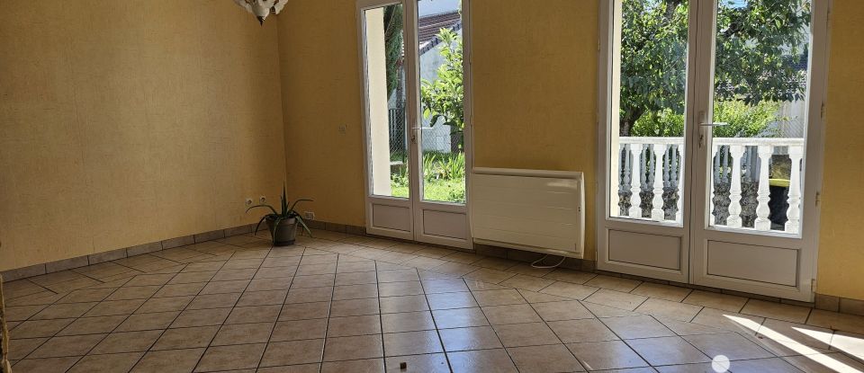 Maison traditionnelle 4 pièces de 92 m² à Fublaines (77470)