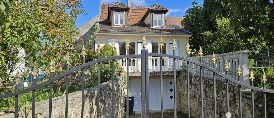 Maison traditionnelle 4 pièces de 92 m² à Fublaines (77470)