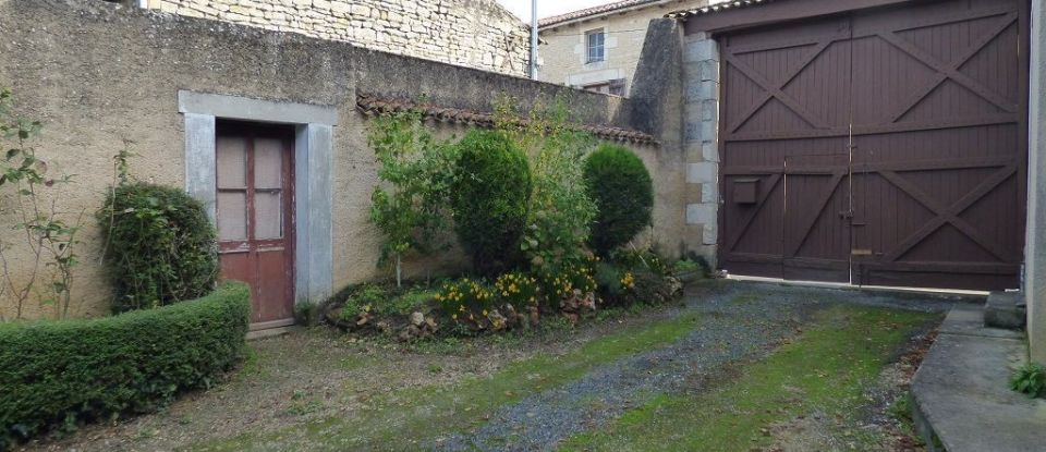 Maison 3 pièces de 90 m² à Neuville-de-Poitou (86170)