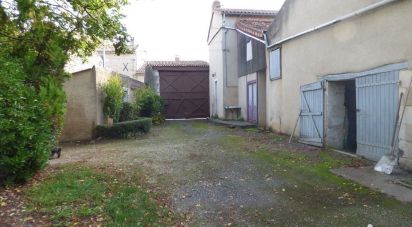 Maison 3 pièces de 90 m² à Neuville-de-Poitou (86170)