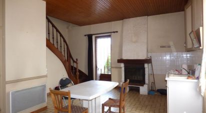 Maison 3 pièces de 90 m² à Neuville-de-Poitou (86170)