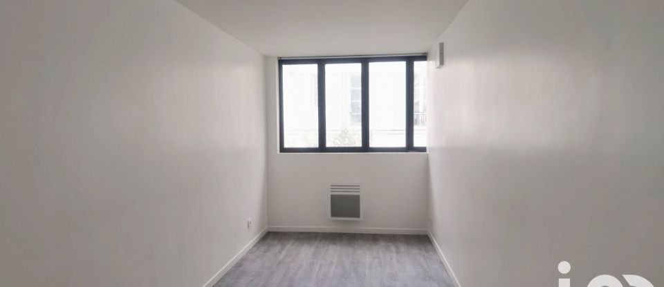 Appartement 2 pièces de 33 m² à Paris (75020)