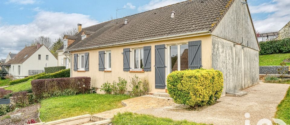 Traditional house 5 rooms of 92 m² in Vémars (95470)