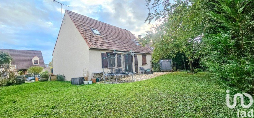 Maison traditionnelle 5 pièces de 120 m² à Thorigny-sur-Marne (77400)