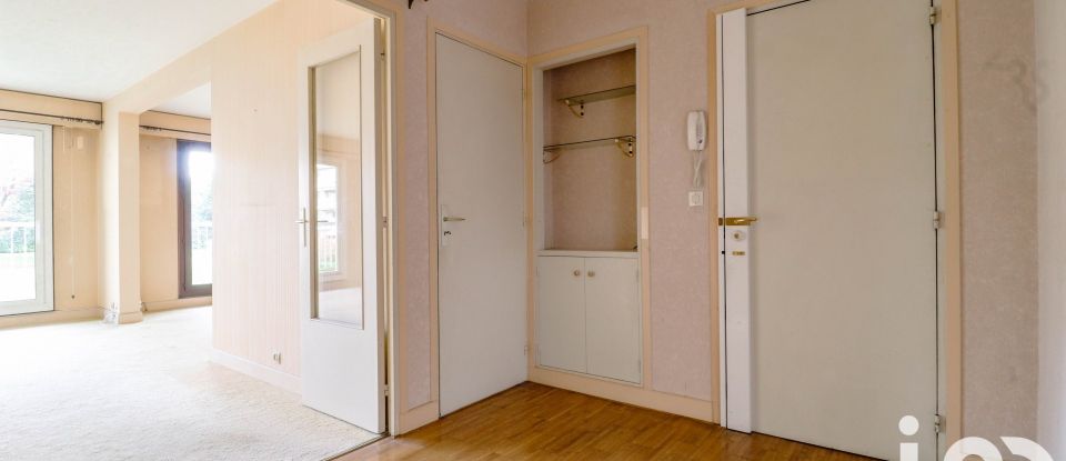 Appartement 5 pièces de 102 m² à Versailles (78000)