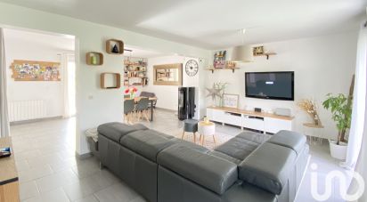 Maison traditionnelle 6 pièces de 152 m² à Mareuil-lès-Meaux (77100)