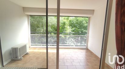 Apartment 6 rooms of 120 m² in Vaux-le-Pénil (77000)