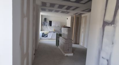 Appartement 2 pièces de 42 m² à Mont-Dore (63240)