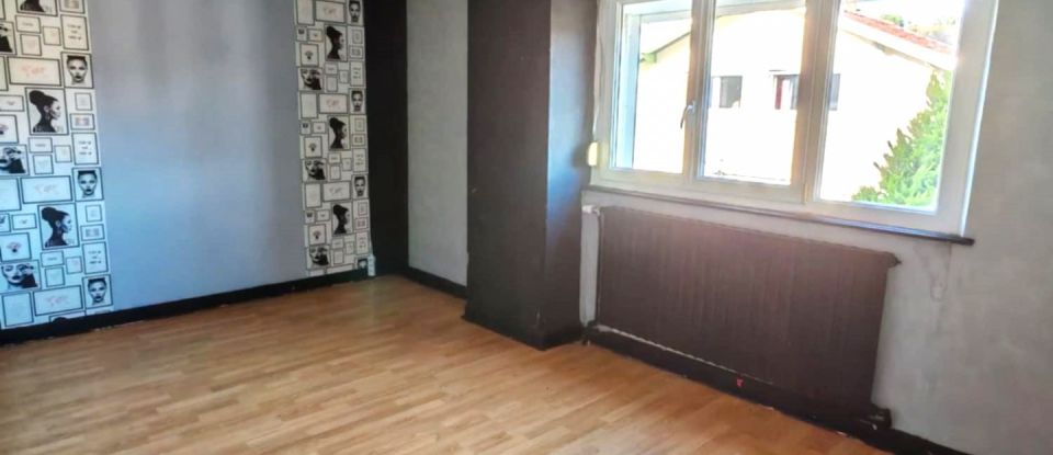 House 4 rooms of 105 m² in Châtenois (88170)