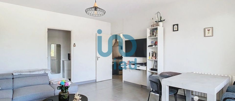 Maison 8 pièces de 220 m² à Alès (30100)