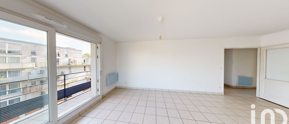 Appartement 5 pièces de 111 m² à Roubaix (59100)