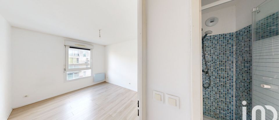 Appartement 5 pièces de 111 m² à Roubaix (59100)