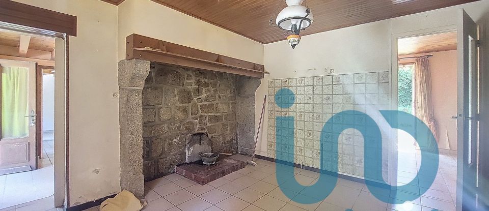 Village house 8 rooms of 156 m² in Flayat (23260)