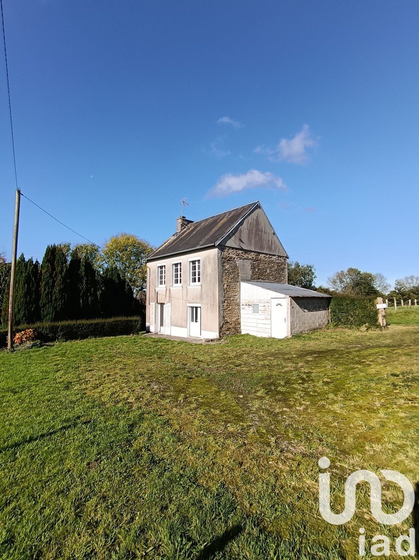 Traditional house 3 rooms of 70 m² in Saint-Jean-d'Elle (50810)