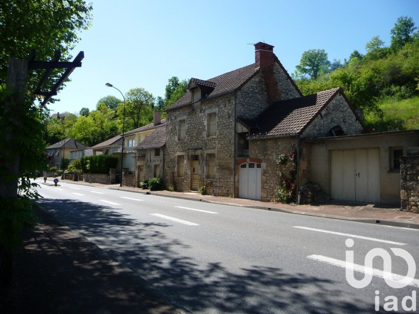 Traditional house 5 rooms of 130 m² in Lachapelle-Auzac (46200)