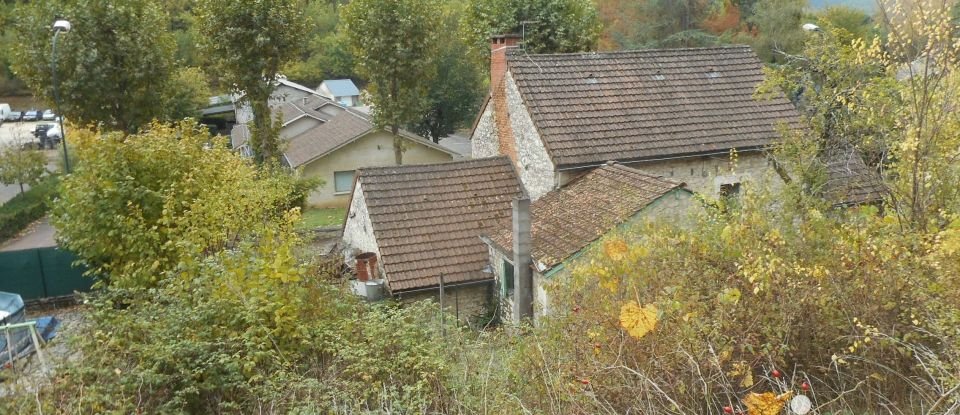 Maison traditionnelle 5 pièces de 130 m² à Lachapelle-Auzac (46200)