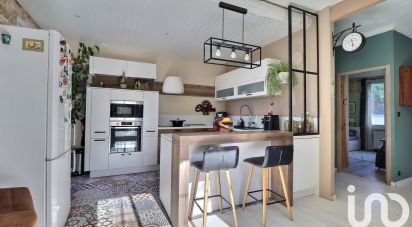 Maison 4 pièces de 105 m² à Sorgues (84700)