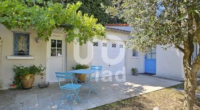 House 5 rooms of 110 m² in La Rochelle (17000)