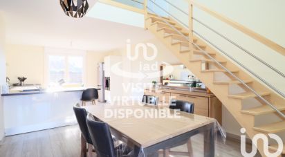 Maison 7 pièces de 105 m² à Ostricourt (59162)