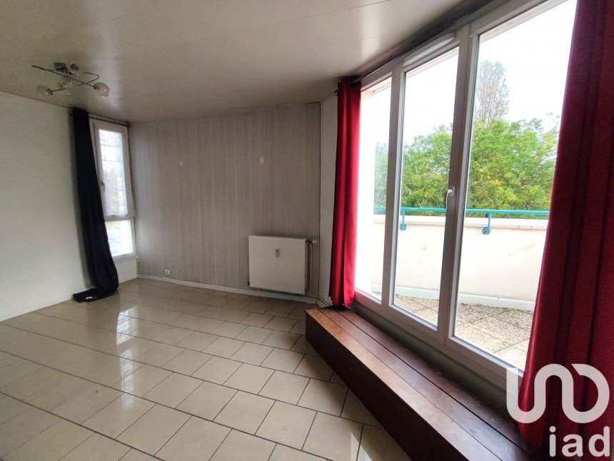 Studio 1 pièce de 43 m² à Compiègne (60200)