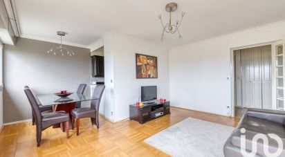 Appartement 3 pièces de 69 m² à Le Plessis-Bouchard (95130)