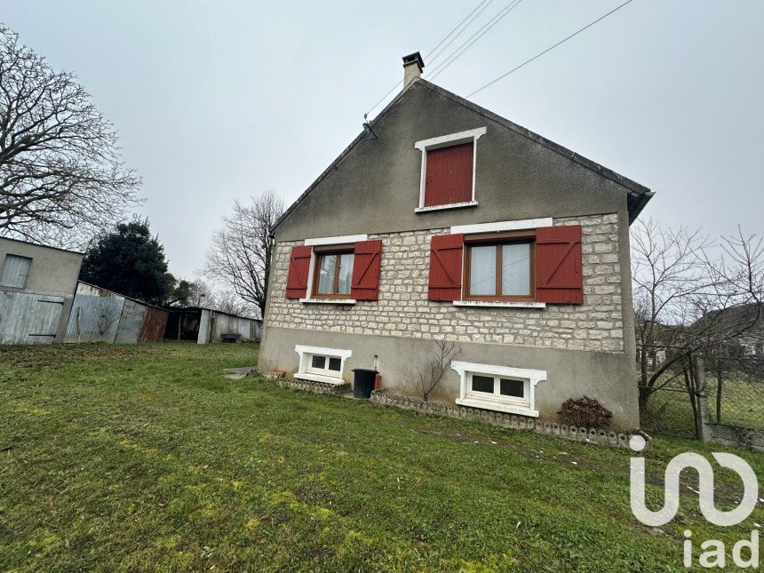 House 4 rooms of 65 m² in Chaintreaux (77460)