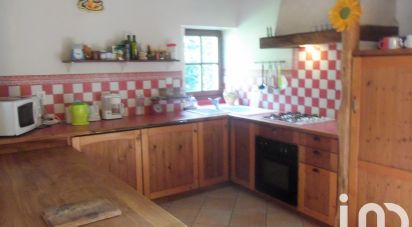 Longere 4 rooms of 132 m² in Croix-Chapeau (17220)